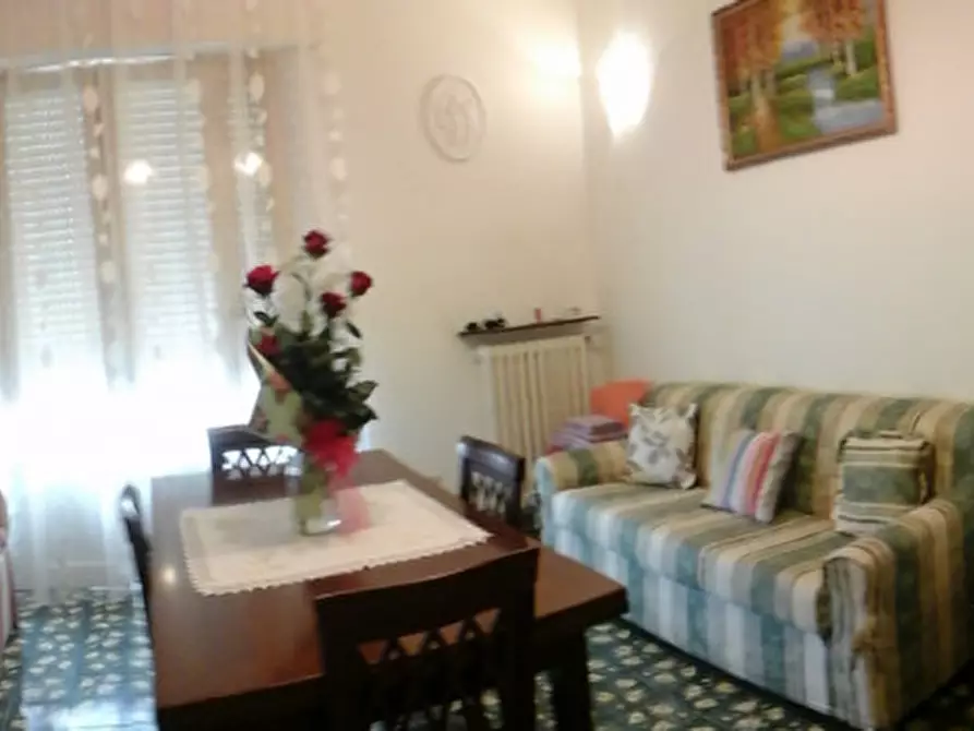 Immagine 9 di Appartamento in vendita  a Senigallia