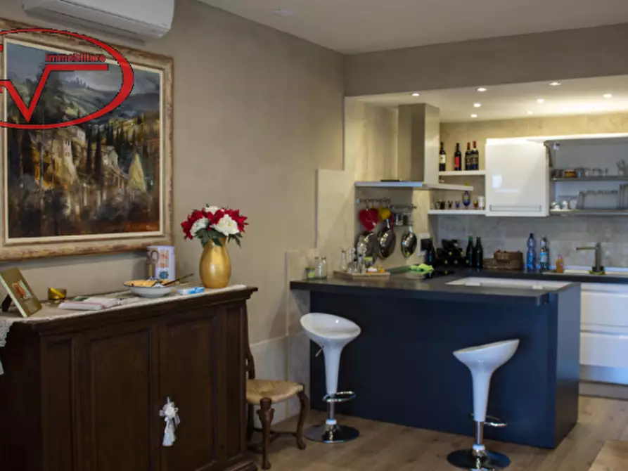 Immagine 13 di Villa in vendita  in via setteponti a Loro Ciuffenna