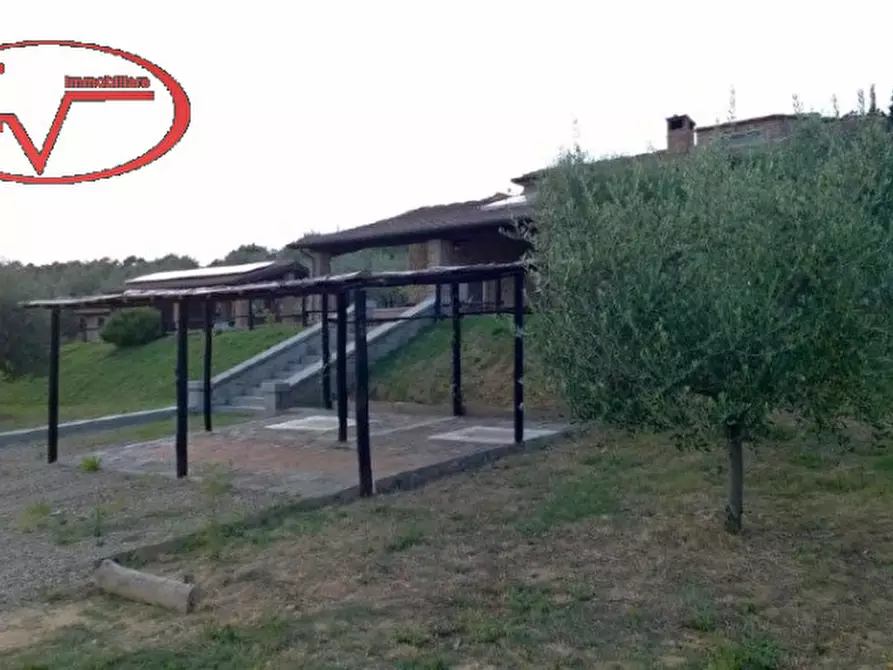 Immagine 20 di Villa in vendita  in via setteponti a Loro Ciuffenna
