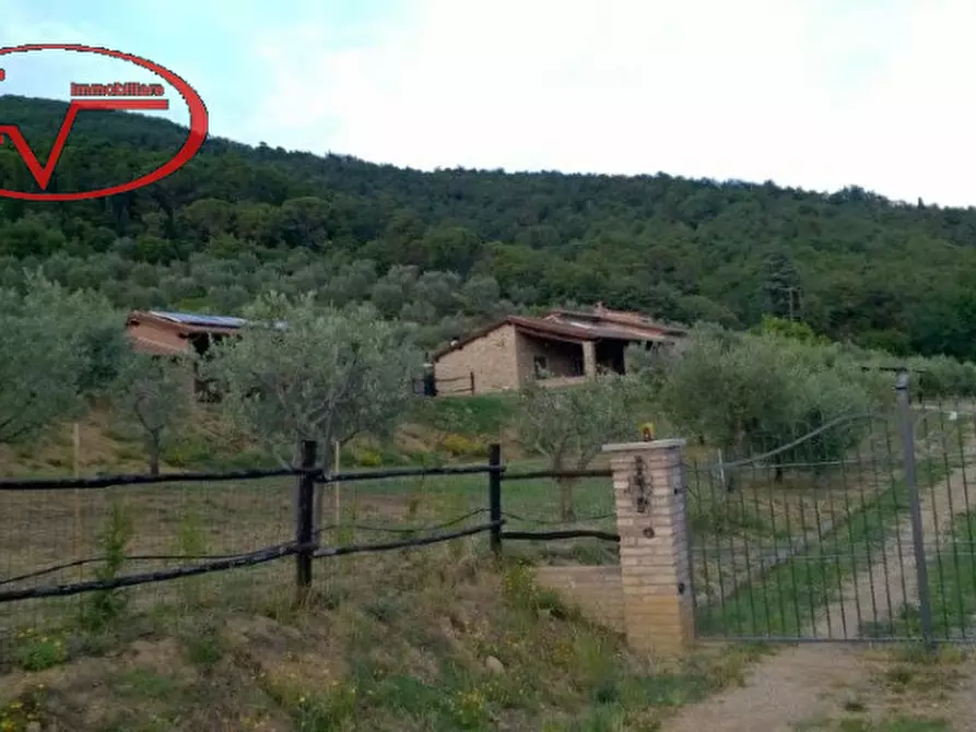 Immagine 22 di Villa in vendita  in via setteponti a Loro Ciuffenna