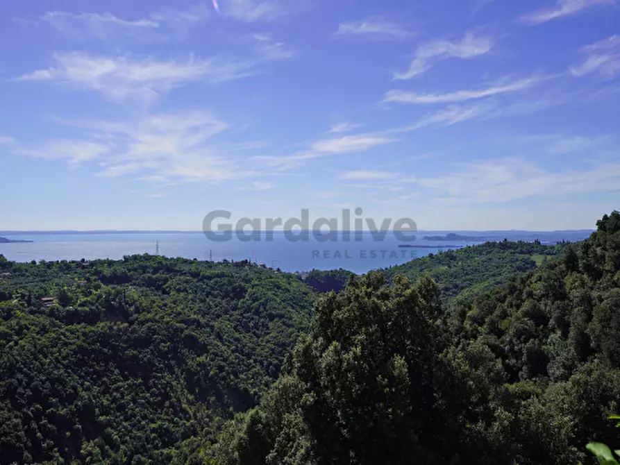 Immagine 2 di Casa indipendente in vendita  in Via Rocca snc a Toscolano-Maderno
