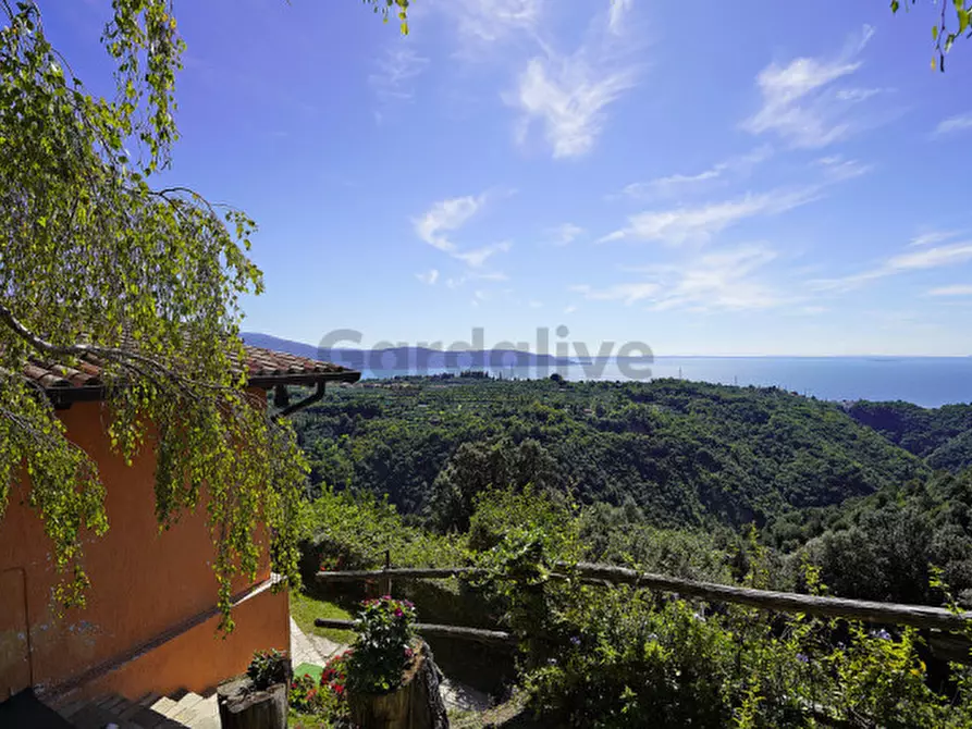 Immagine 6 di Casa indipendente in vendita  in Via Rocca snc a Toscolano-Maderno