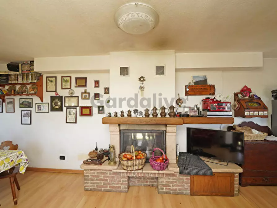 Immagine 17 di Casa indipendente in vendita  in Via Rocca snc a Toscolano-Maderno