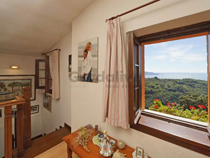 Immagine 25 di Casa indipendente in vendita  in Via Rocca snc a Toscolano-Maderno