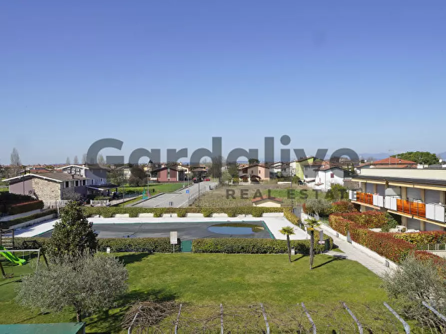 Immagine 5 di Appartamento in vendita  in Via Mazzarona 4 a Sirmione