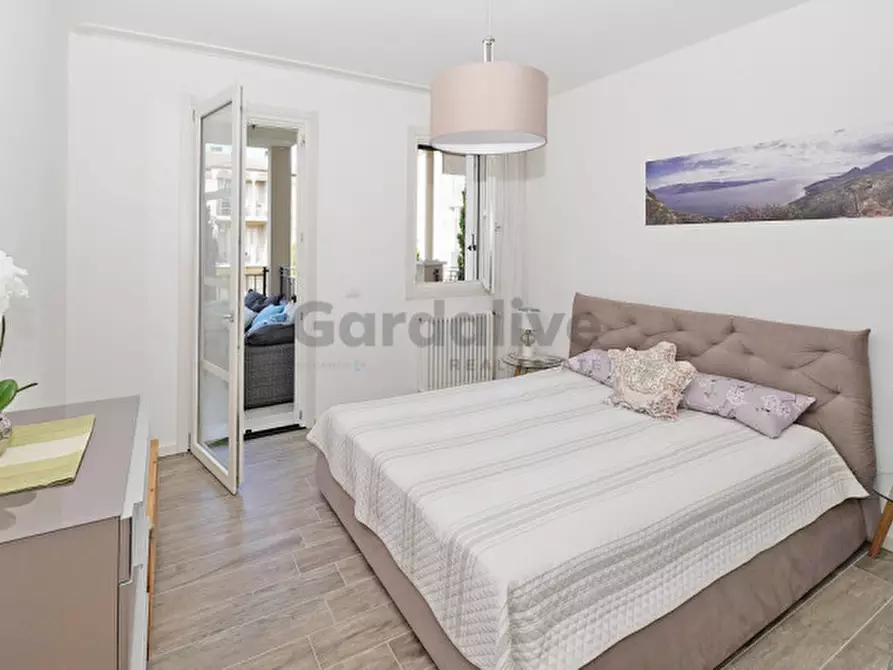 Immagine 5 di Appartamento in vendita  in Viale Ugo Foscolo 134 a Toscolano-Maderno