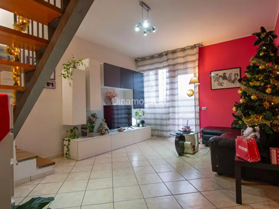 Immagine 5 di Appartamento in vendita  in Via 7 Marzo a Prato