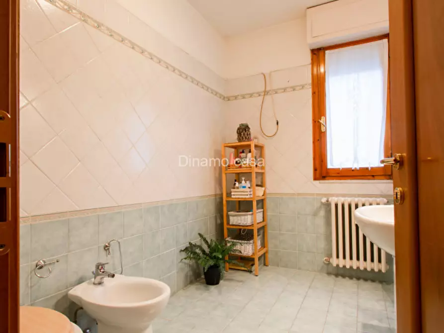 Immagine 11 di Appartamento in vendita  in Via 7 Marzo a Prato