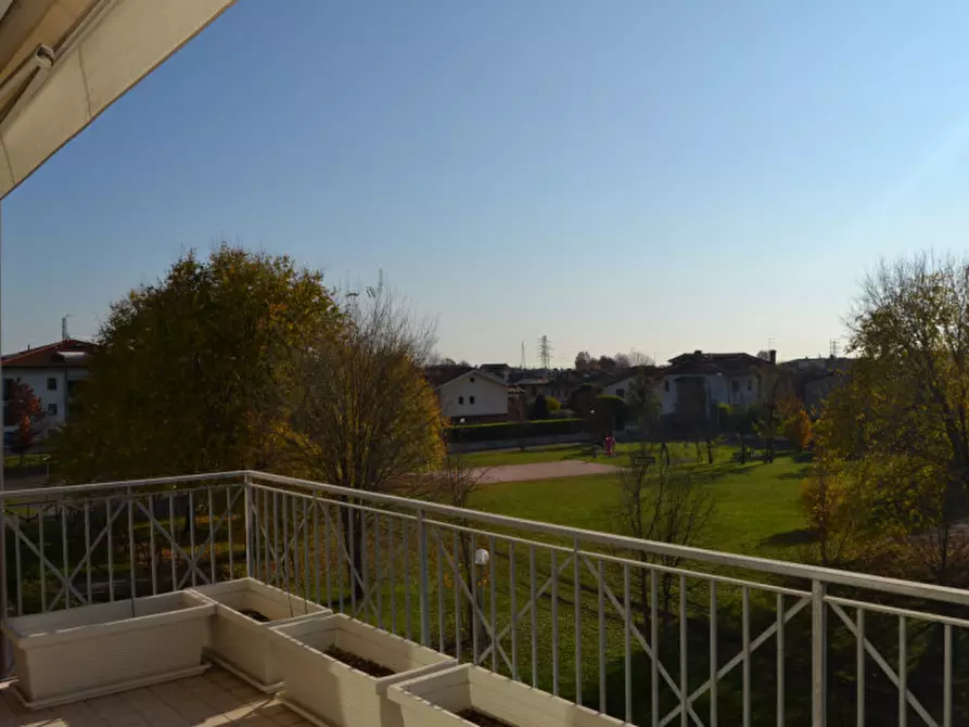 Immagine 8 di Attico in vendita  a Castelfranco Veneto