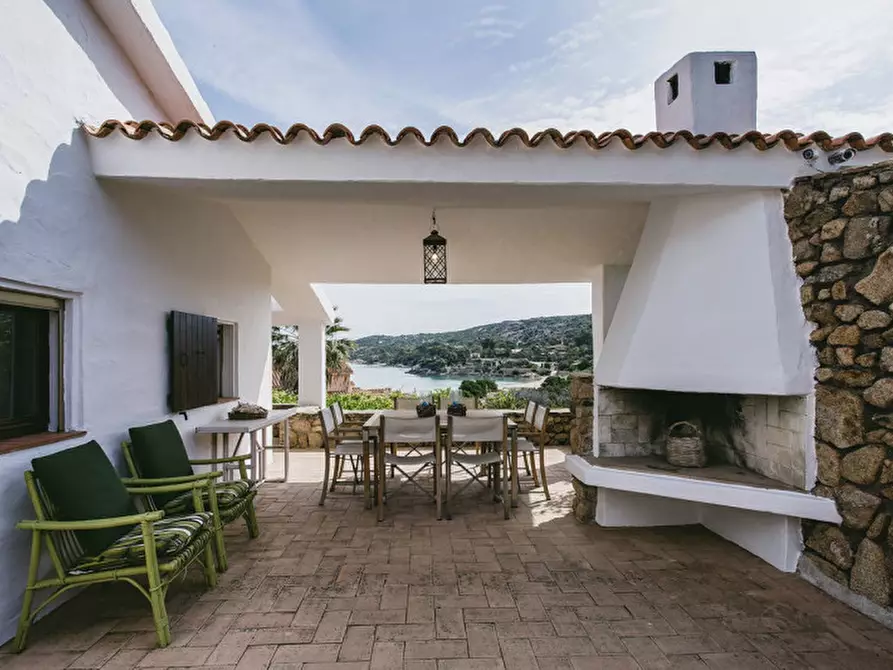 Immagine 1 di Villa in vendita  in CALA GIRGOLU a San Teodoro