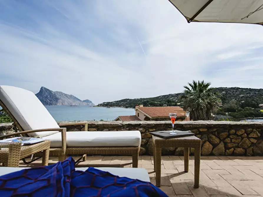 Immagine 8 di Villa in vendita  in CALA GIRGOLU a San Teodoro