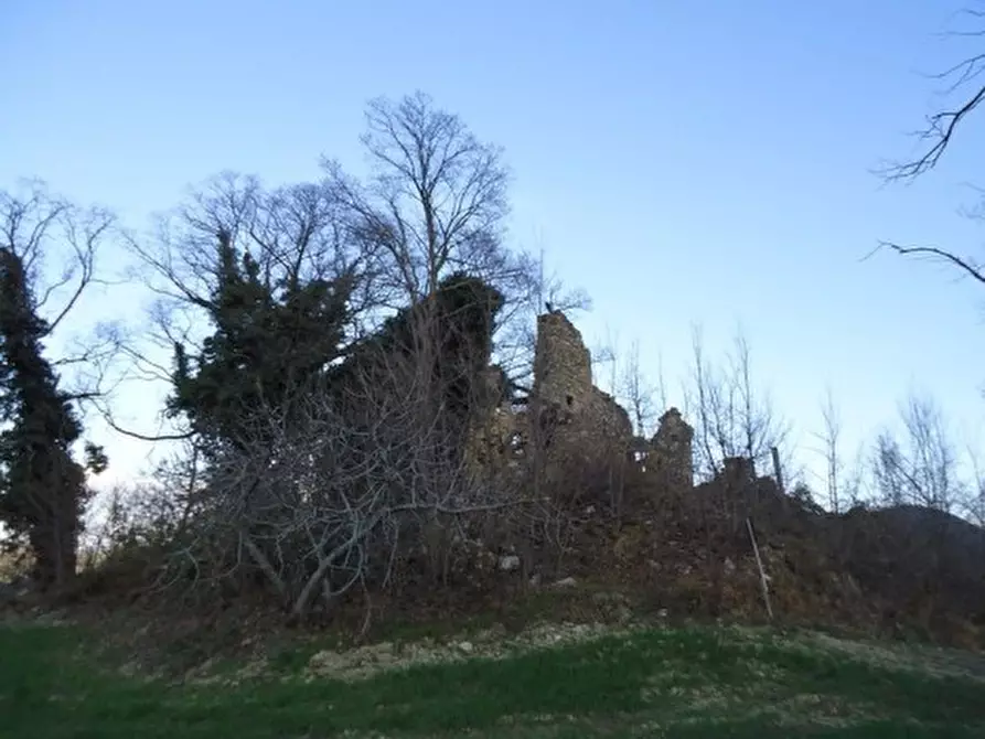 Immagine 9 di Rustico / casale in vendita  a Lunano