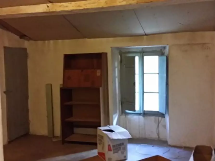 Immagine 13 di Rustico / casale in vendita  a Acqualagna