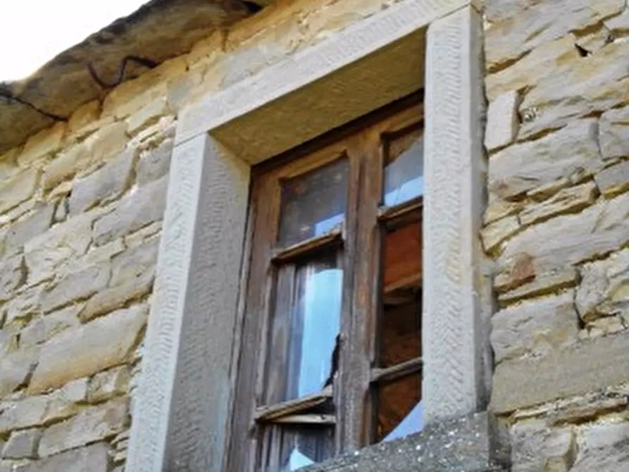 Immagine 11 di Rustico / casale in vendita  a Borgo Pace