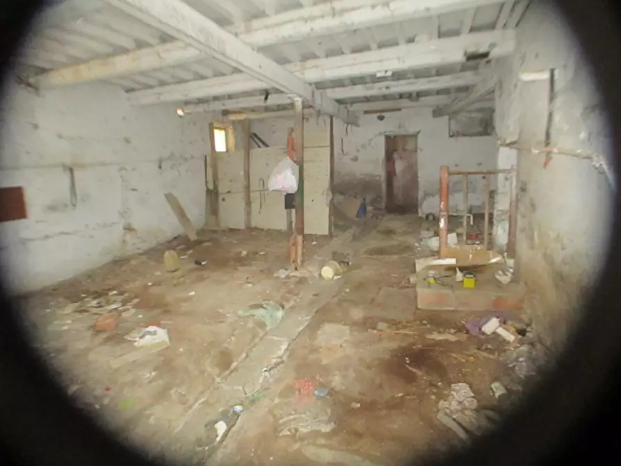 Immagine 9 di Rustico / casale in vendita  a San Costanzo