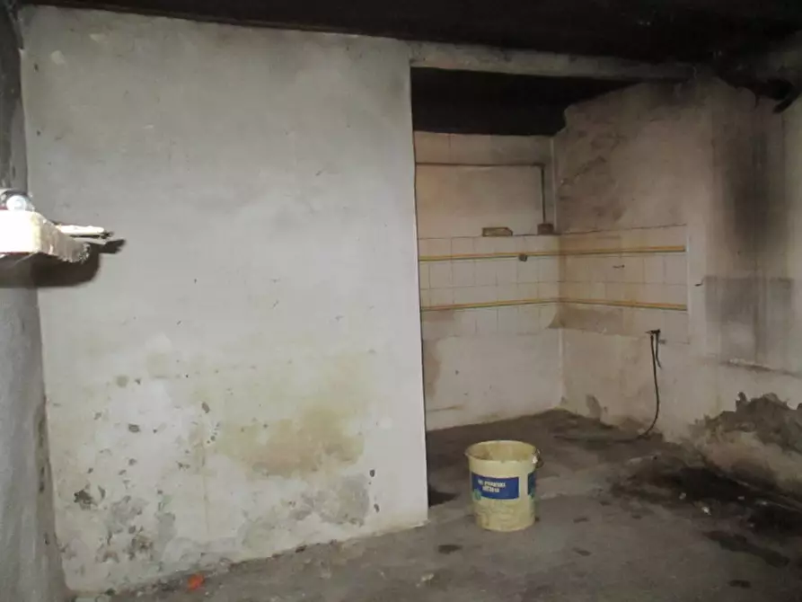 Immagine 10 di Rustico / casale in vendita  a San Costanzo