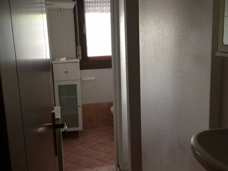 Immagine 2 di Appartamento in vendita  in via Rinuccini a Rovigo