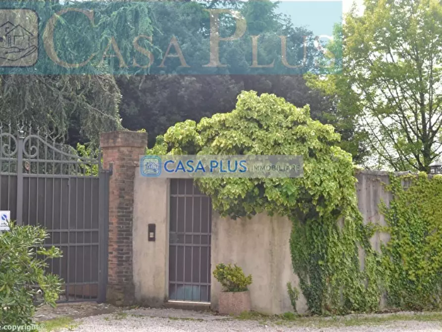 Immagine 29 di Villa in vendita  in CONTRA' SAN GIORGIO 2 a Bassano Del Grappa