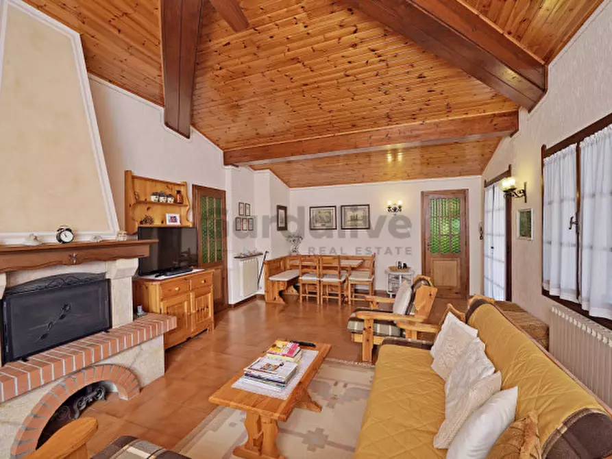 Immagine 17 di Villa in vendita  in Via Sanico a Toscolano-Maderno