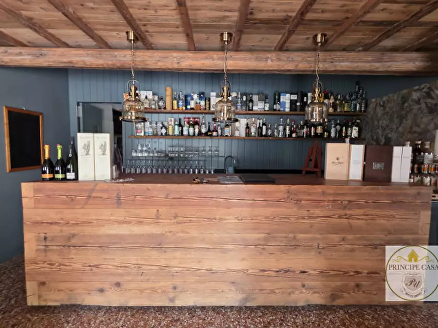 Immagine 5 di Attività commerciale in vendita  in Via Padana inferiore a Este