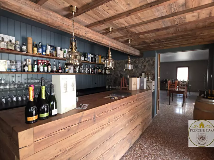 Immagine 7 di Attività commerciale in vendita  in Via Padana inferiore a Este