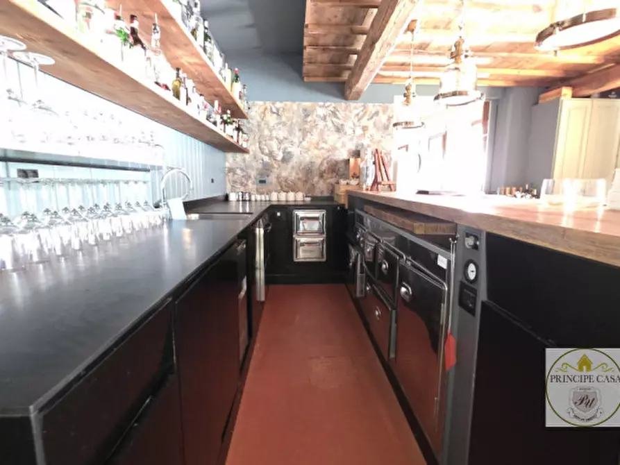 Immagine 9 di Attività commerciale in vendita  in Via Padana inferiore a Este