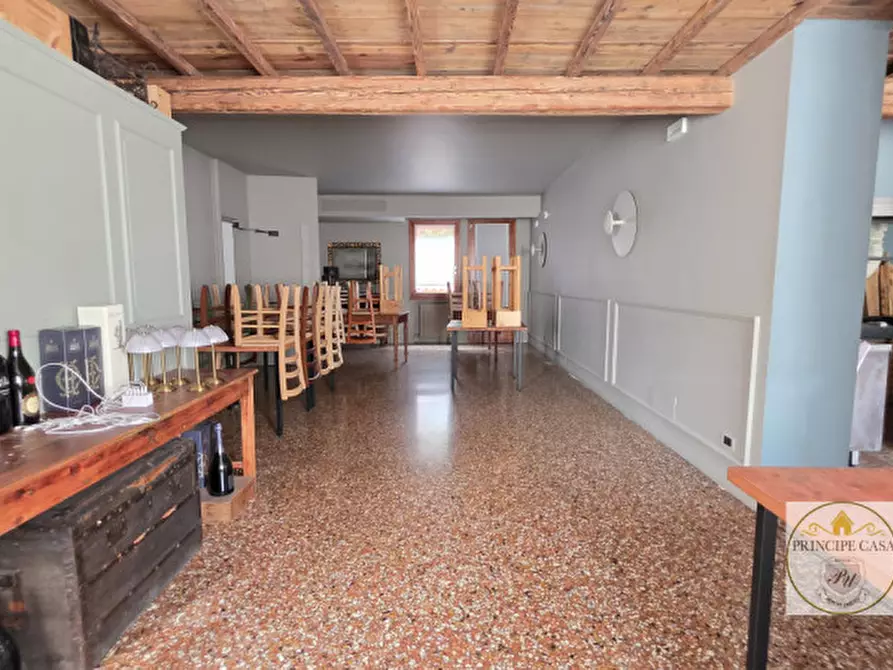 Immagine 16 di Attività commerciale in vendita  in Via Padana inferiore a Este
