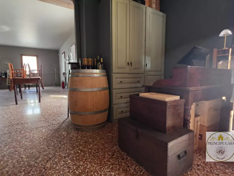 Immagine 19 di Attività commerciale in vendita  in Via Padana inferiore a Este