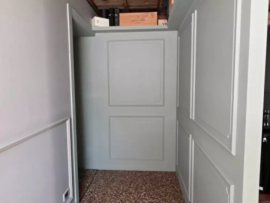 Immagine 23 di Attività commerciale in vendita  in Via Padana inferiore a Este