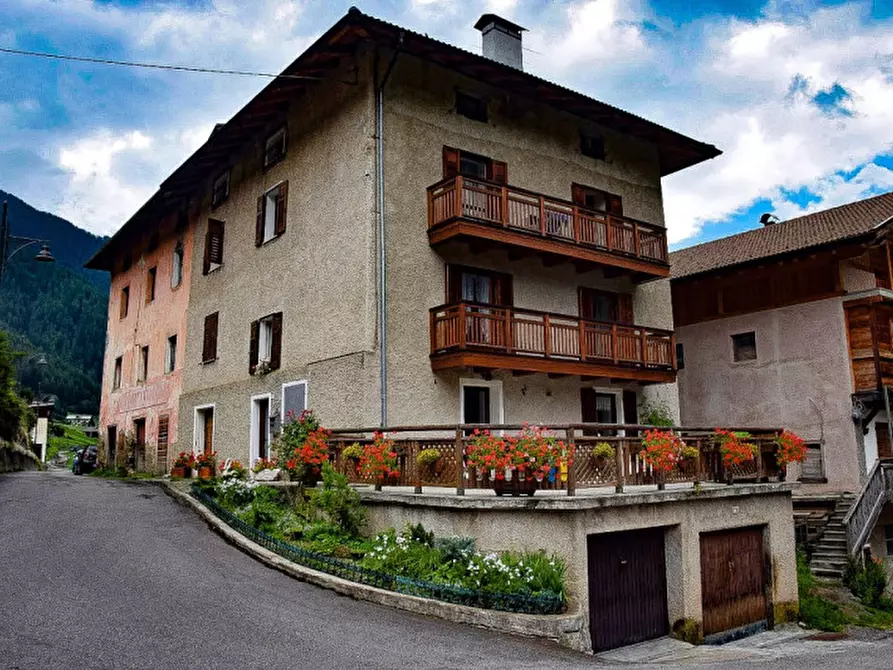Immagine 1 di Appartamento in vendita  in Piazzola a Rabbi