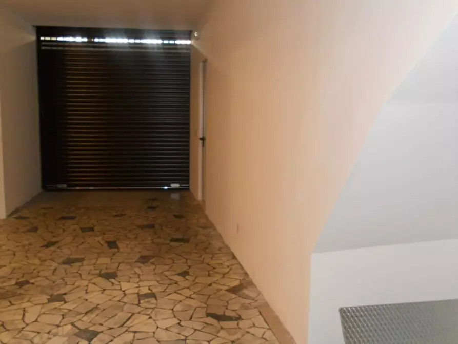 Immagine 24 di Loft/Open space in vendita  in piazza carmine a Padova