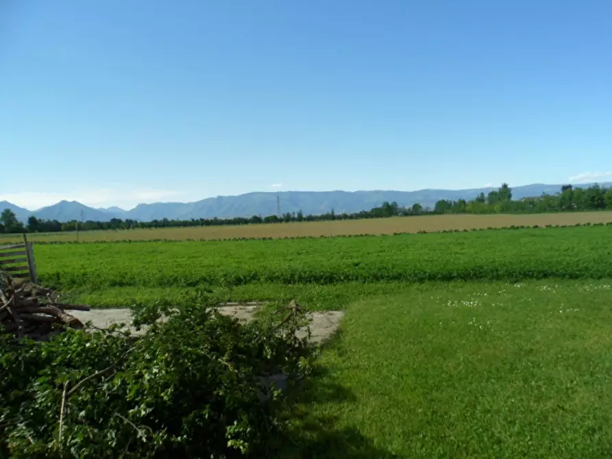 Immagine 9 di Terreno in vendita  in via lago maggiore a Vicenza