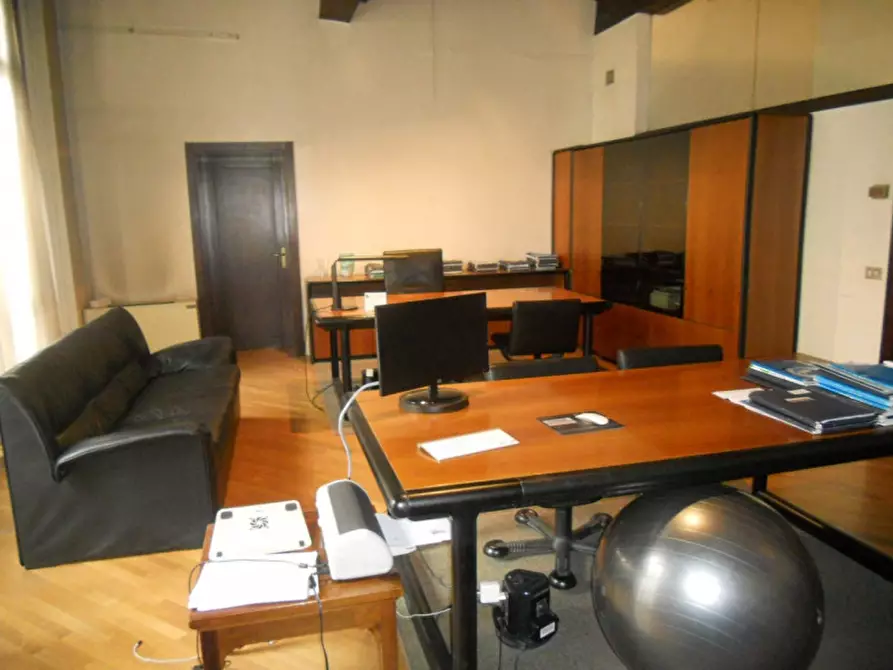 Immagine 22 di Ufficio in vendita  in via Matteotti a Padova