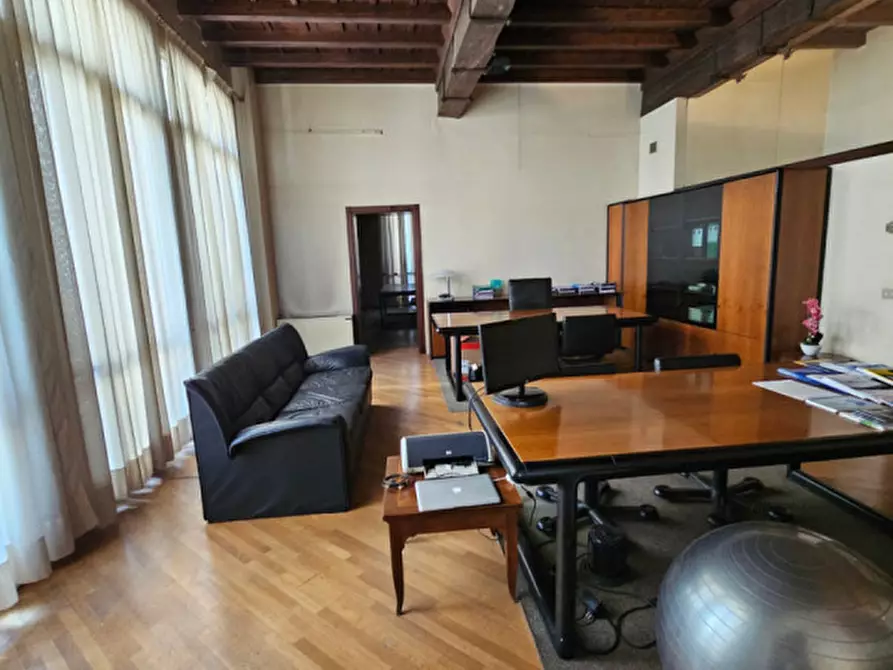Immagine 42 di Ufficio in vendita  in via Matteotti a Padova
