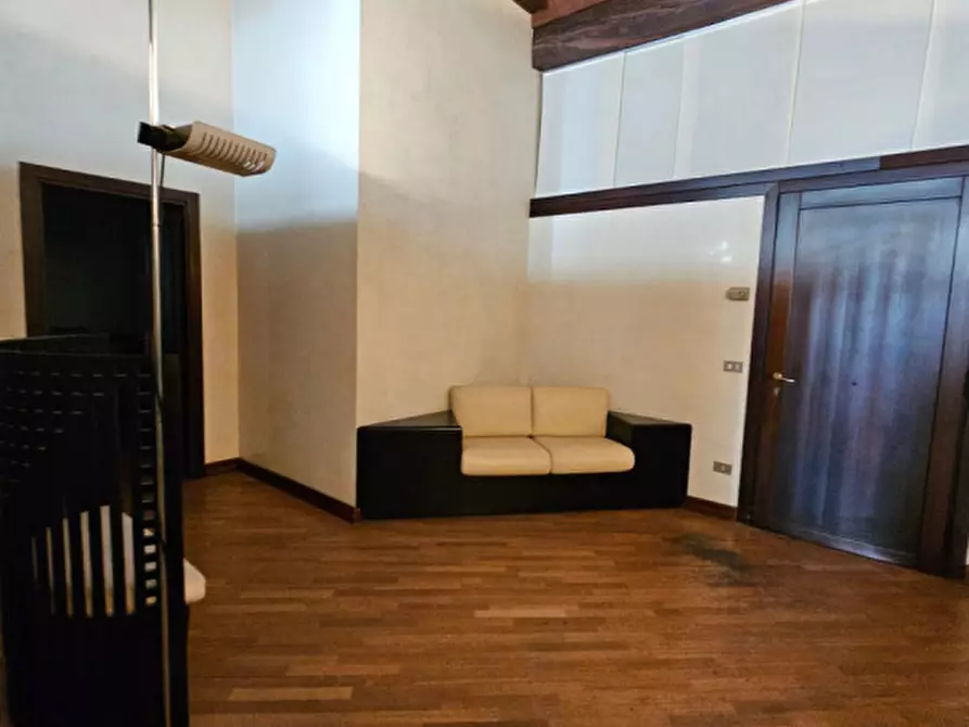 Immagine 52 di Ufficio in vendita  in via Matteotti a Padova