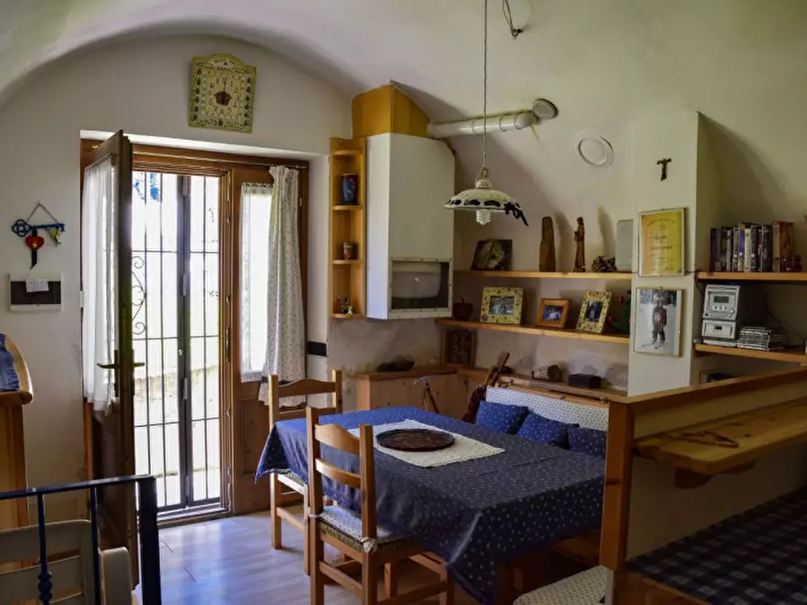 Immagine 5 di Appartamento in vendita  in località Tassè a Rabbi