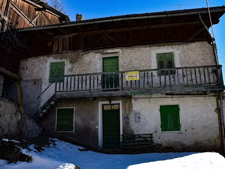 Immagine 2 di Casa indipendente in vendita  in frazione Piazzola a Rabbi