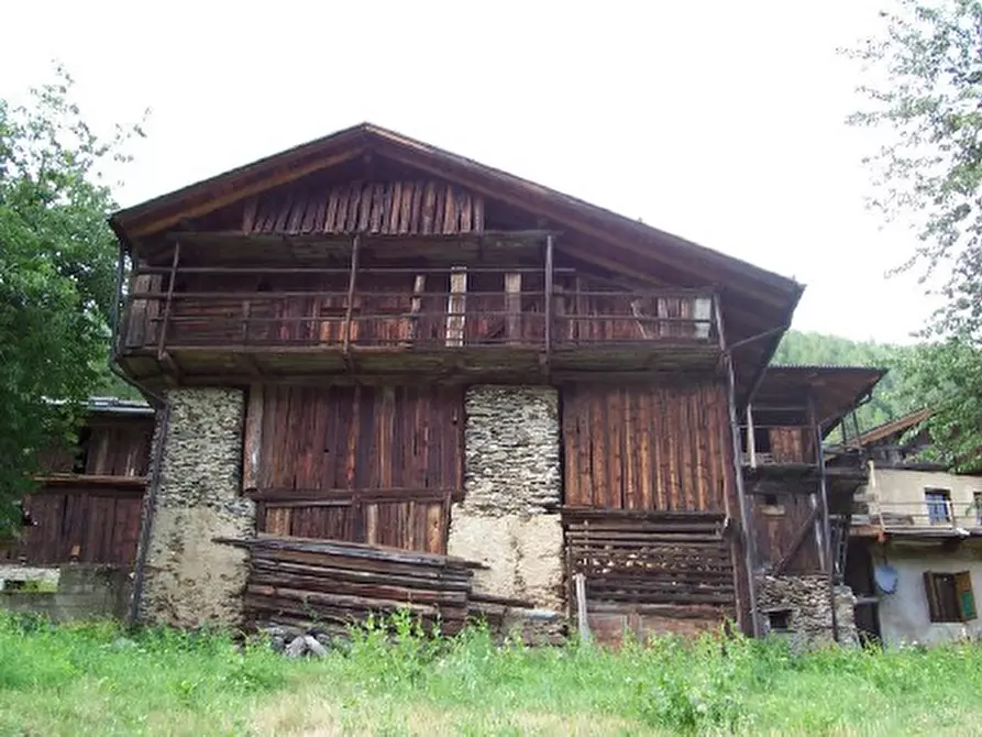Immagine 4 di Rustico / casale in vendita  in Piazzola a Rabbi