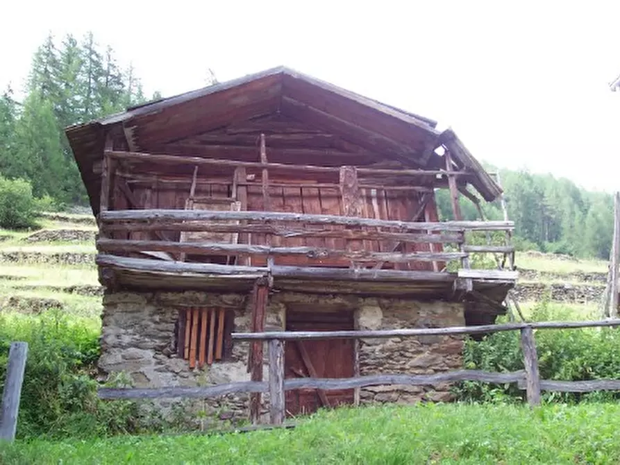 Immagine 1 di Rustico / casale in vendita  in piazzola a Rabbi