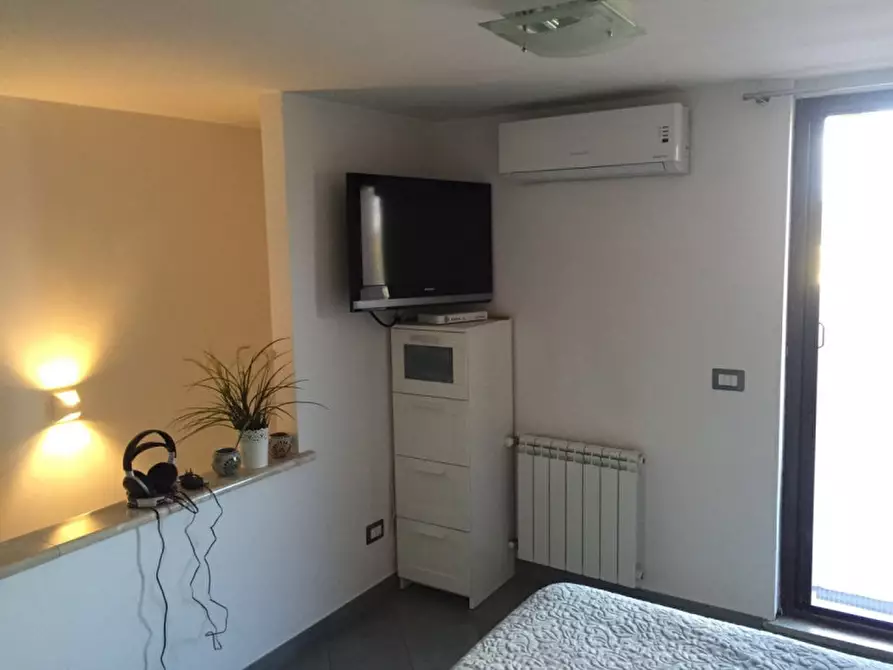 Immagine 15 di Appartamento in vendita  in VIA CASAL MORENA a Roma