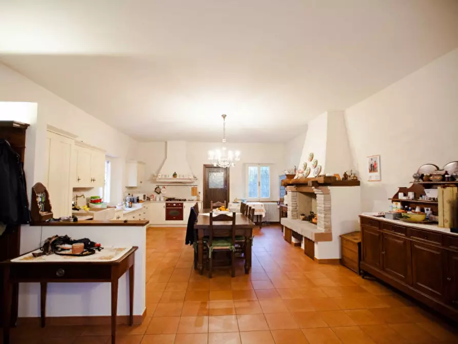 Immagine 3 di Casa indipendente in vendita  a Rimini