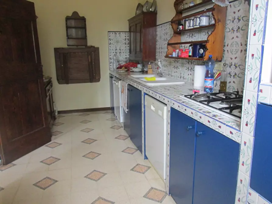 Immagine 8 di Villa in vendita  a Cesena