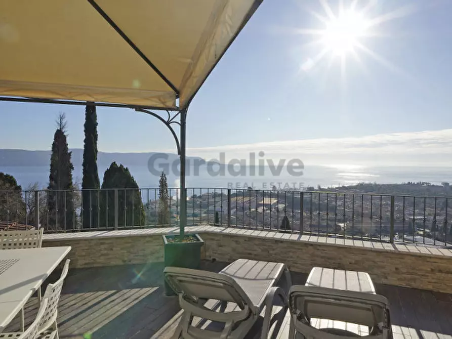 Immagine 1 di Appartamento in vendita  in Via Pulciano Gaino a Toscolano-Maderno