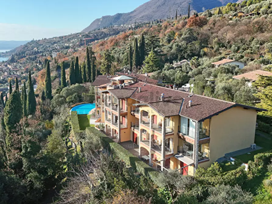 Immagine 37 di Appartamento in vendita  in Via Pulciano Gaino a Toscolano-Maderno