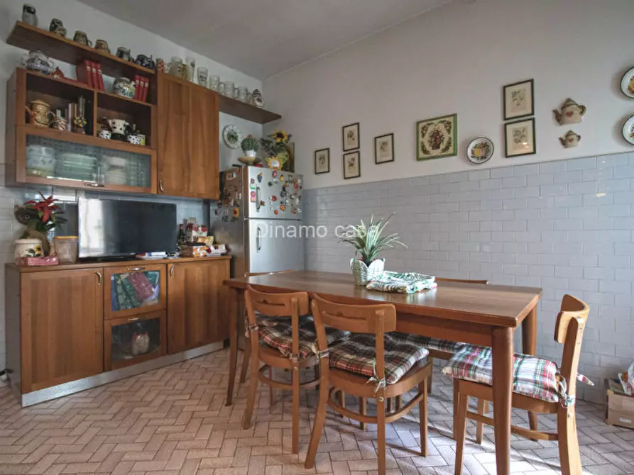 Immagine 2 di Appartamento in vendita  in Via Roma a Prato