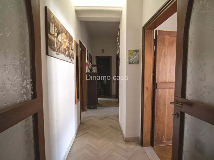 Immagine 5 di Appartamento in vendita  in Via Roma a Prato