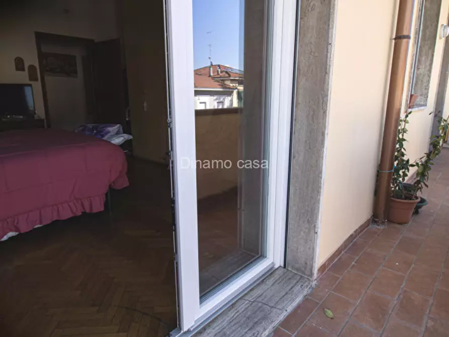 Immagine 6 di Appartamento in vendita  in Via Roma a Prato