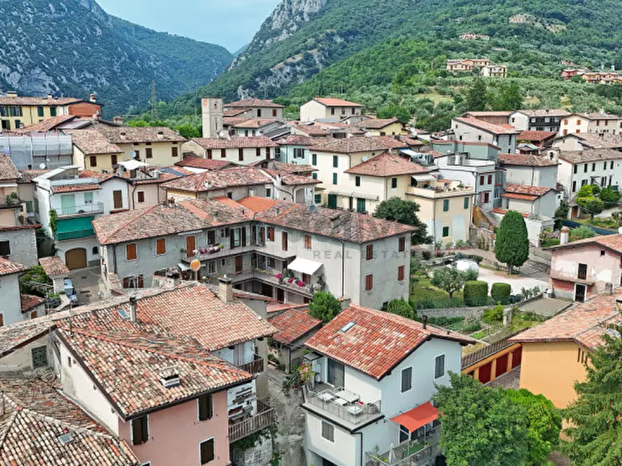 Immagine 39 di Appartamento in vendita  in Via Raffaello a Toscolano-Maderno