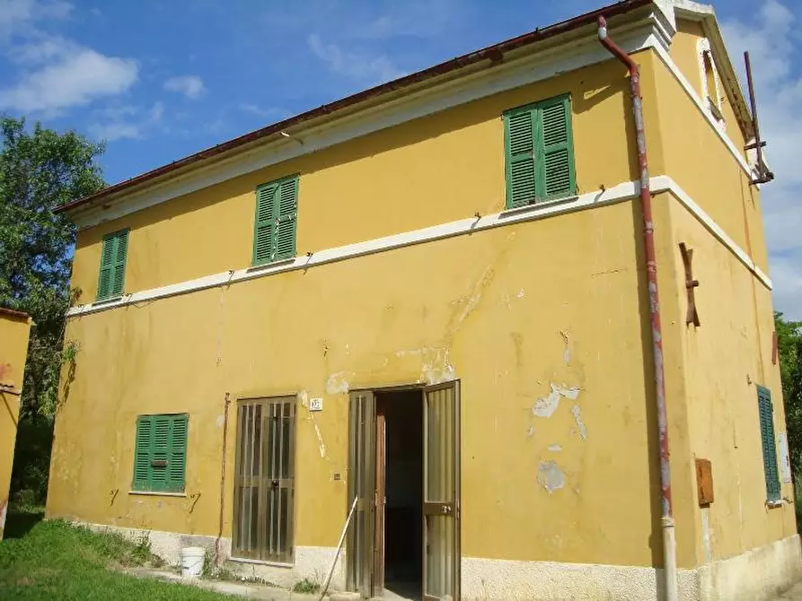 Immagine 1 di Rustico / casale in vendita  a Senigallia