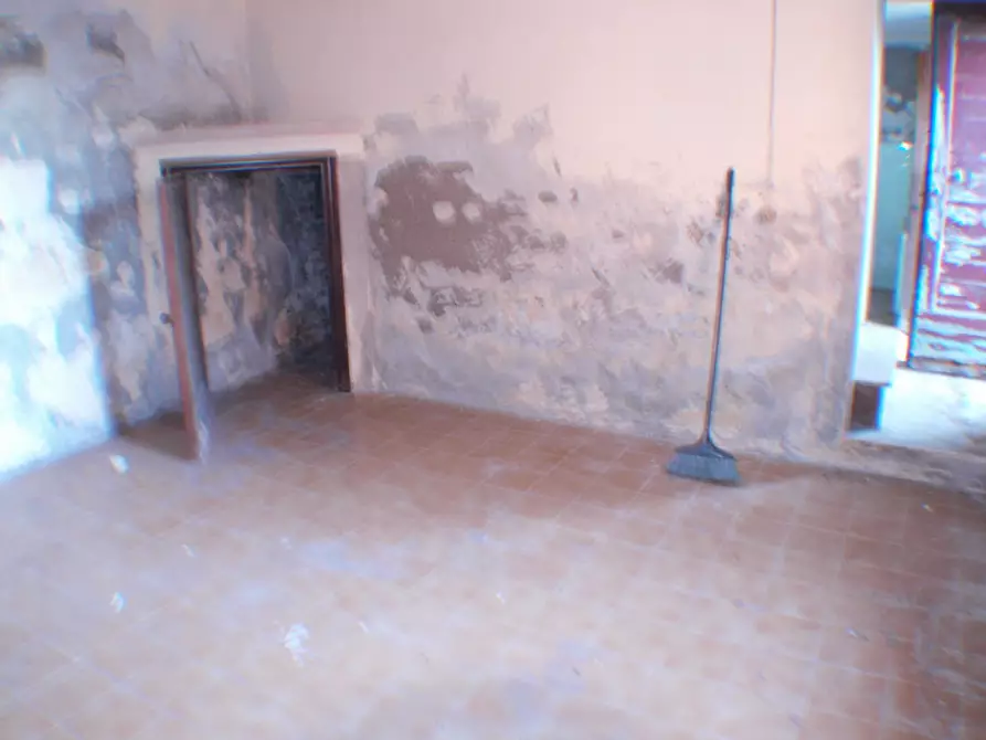 Immagine 41 di Rustico / casale in vendita  a Senigallia